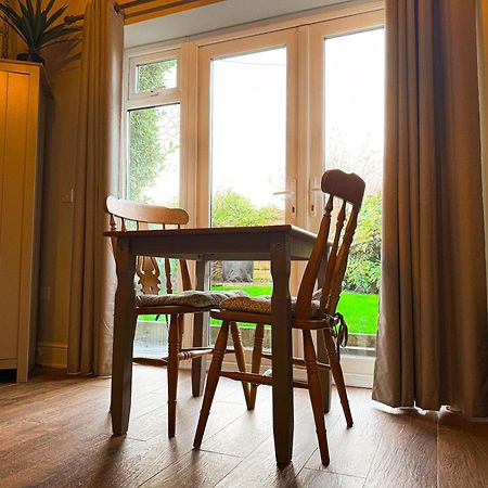 Beautiful Cotswold Couples Retreat Villa Bourton-on-the-Water Exterior foto